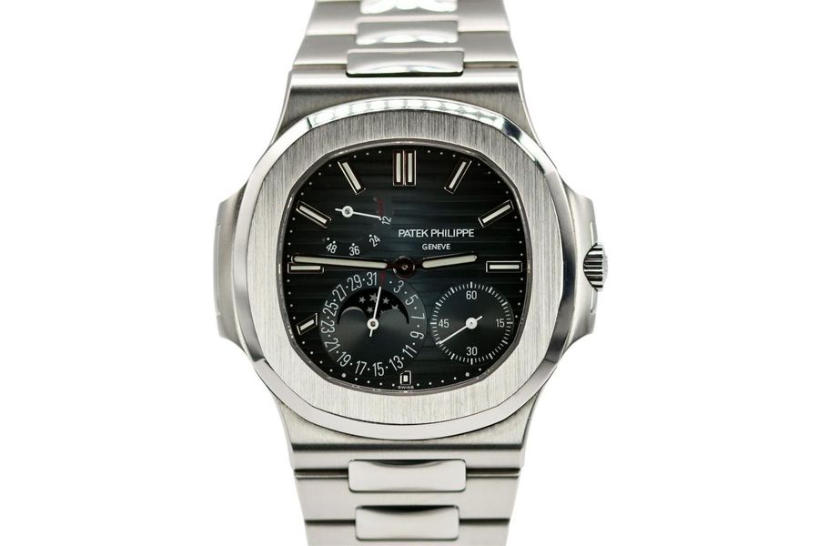 Patek Philippe Nautilus 5712/1A-001